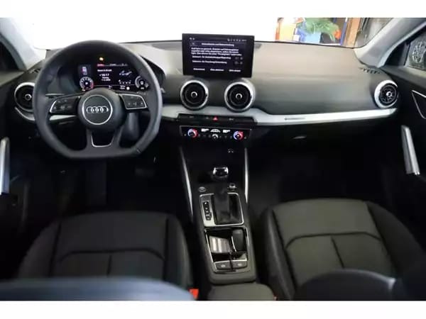 Audi Q2 S line - Photo 2