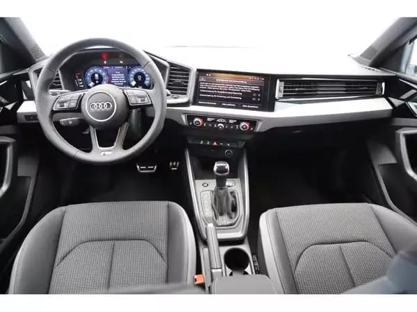 Audi A1 S Line - Photo 2