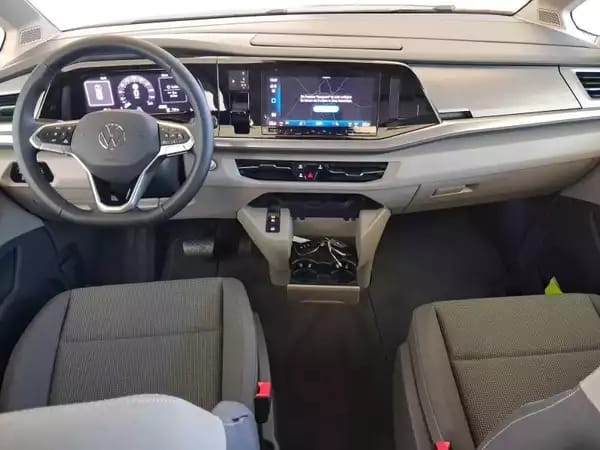 Volkswagen T7 Multivan Life LONG - Photo 2