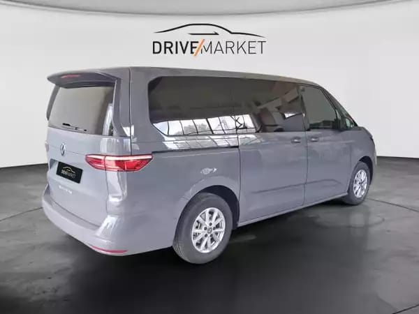 Volkswagen T7 Multivan Life LONG - Photo 2
