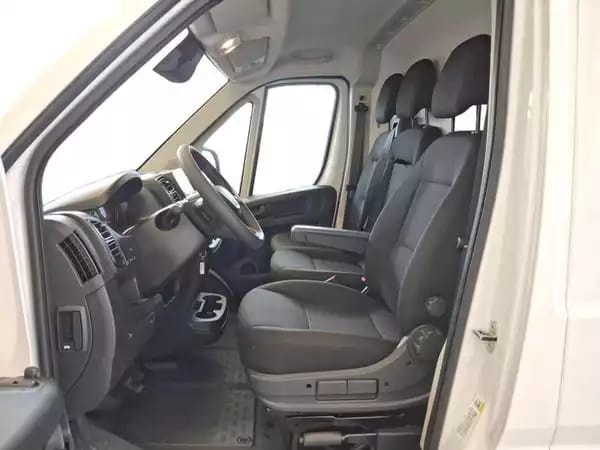 Peugeot Boxer 435 L3H3 - Photo 3