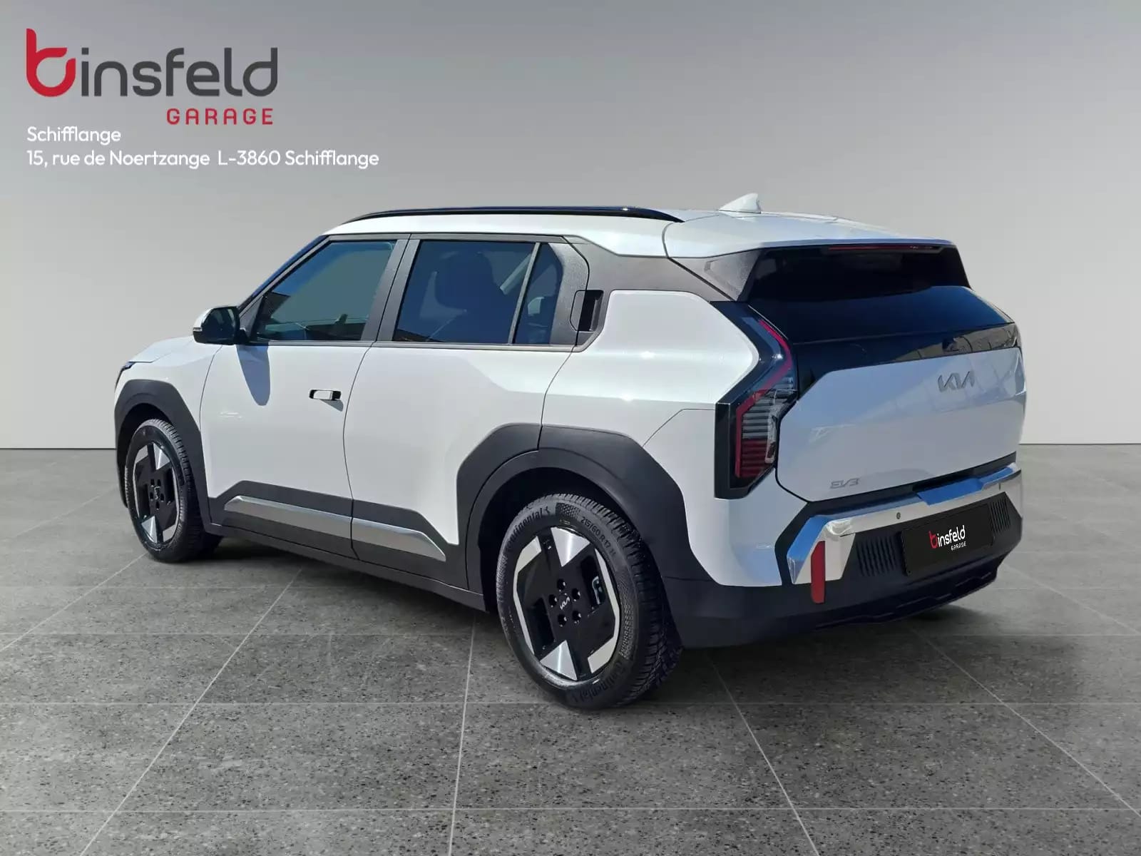 Kia EV3 Earth 58,3 kWh FWD - Photo 1