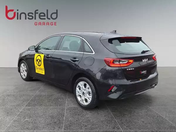 Kia Ceed Pulse 1.0 T-GDi 100 MHEV DCT7 - Photo 2