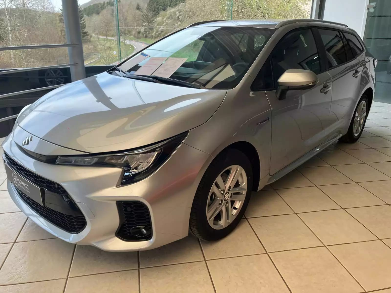 Suzuki Swace 1.8 Mild Hybrid GL+ 140HP - Photo 1