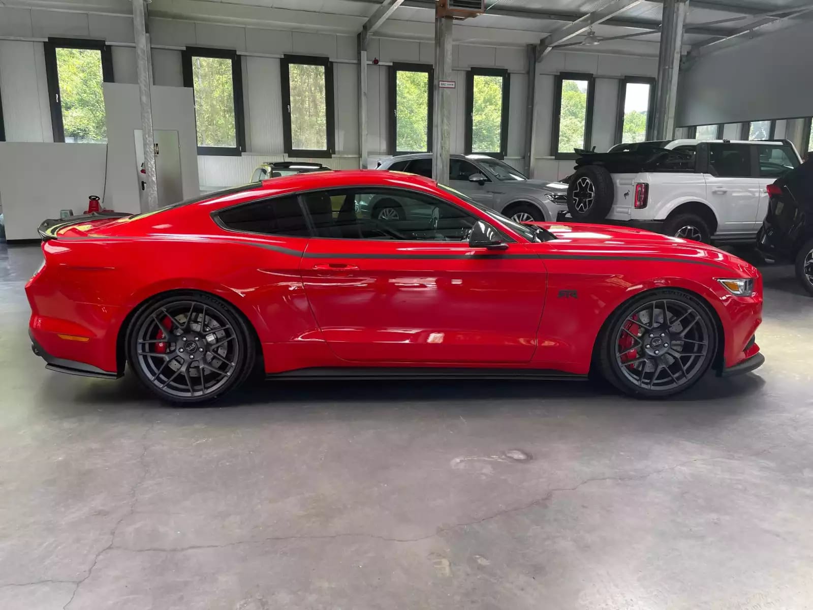 Ford Mustang GT 5.0 RTR 700 Chevaux - Photo 1