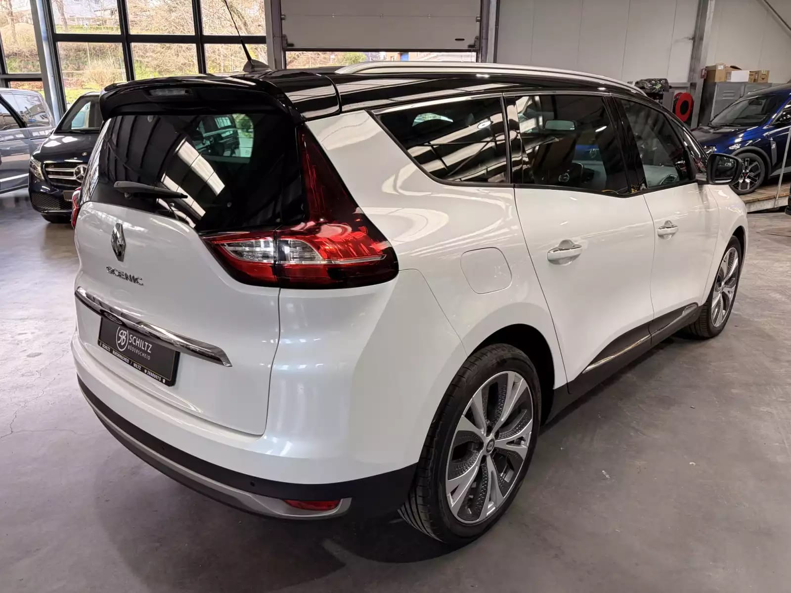 Renault Grand Scenic 1.3 TCe 140HP - Photo 1