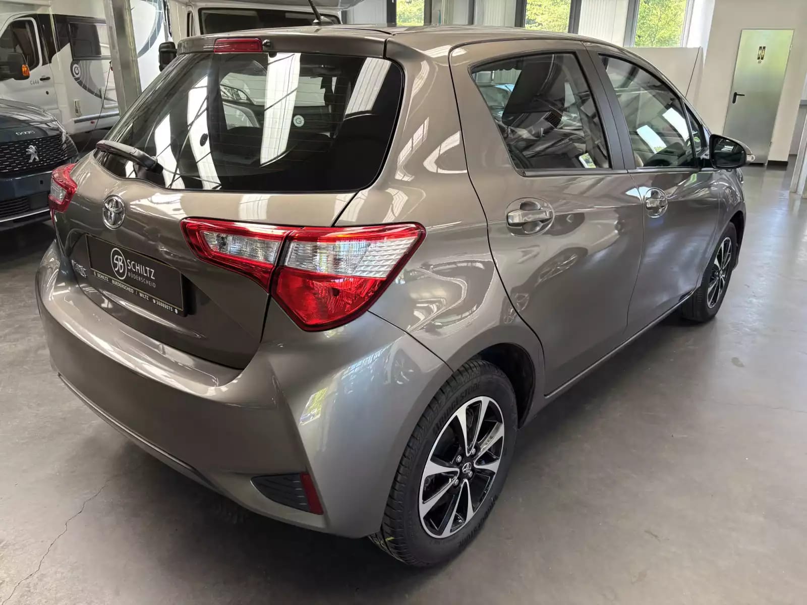 Toyota Yaris 1.5 VVT-ie Connect - Photo 1