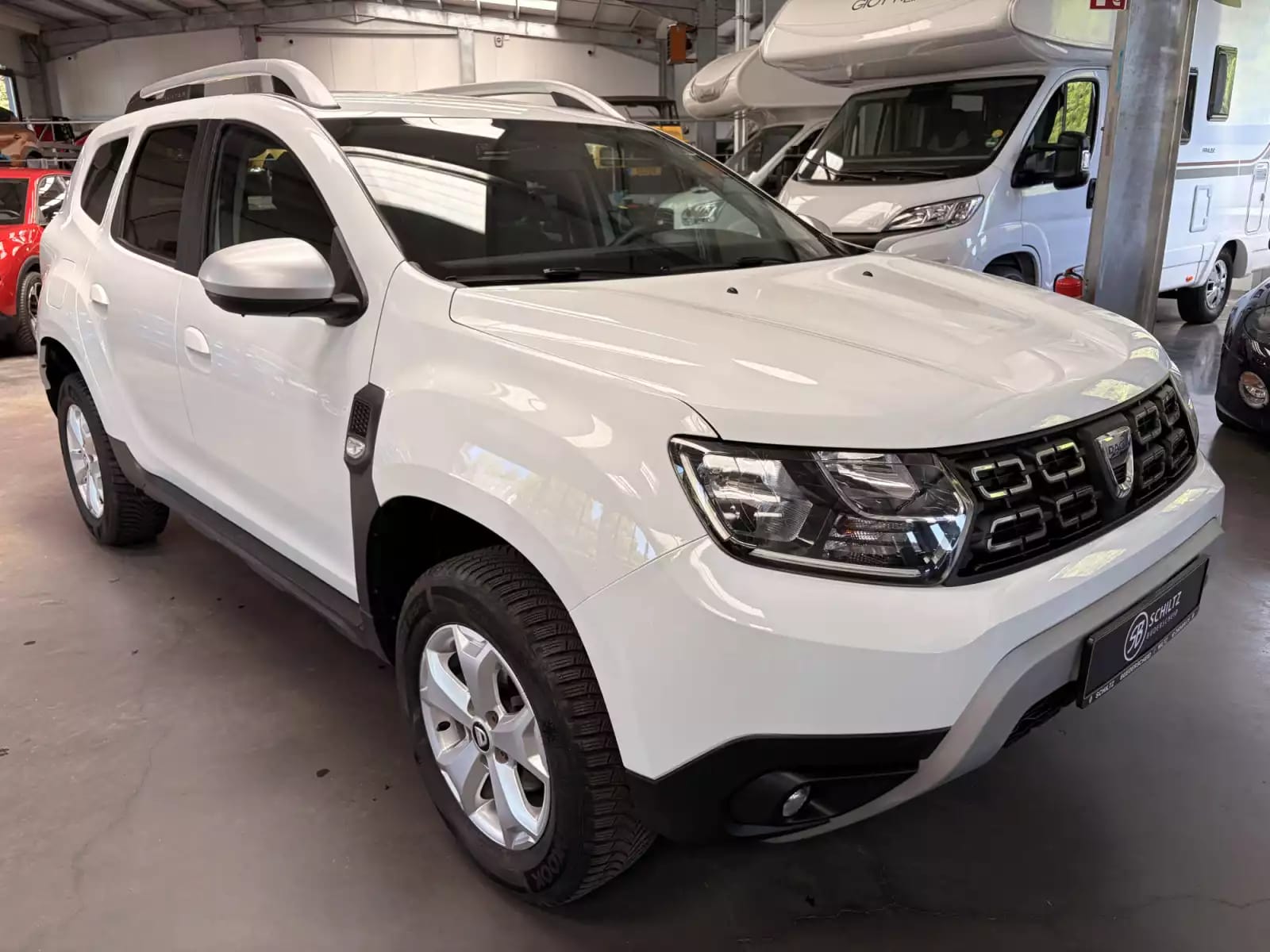 Dacia Duster 1.6 SCe 2WD - Photo 1