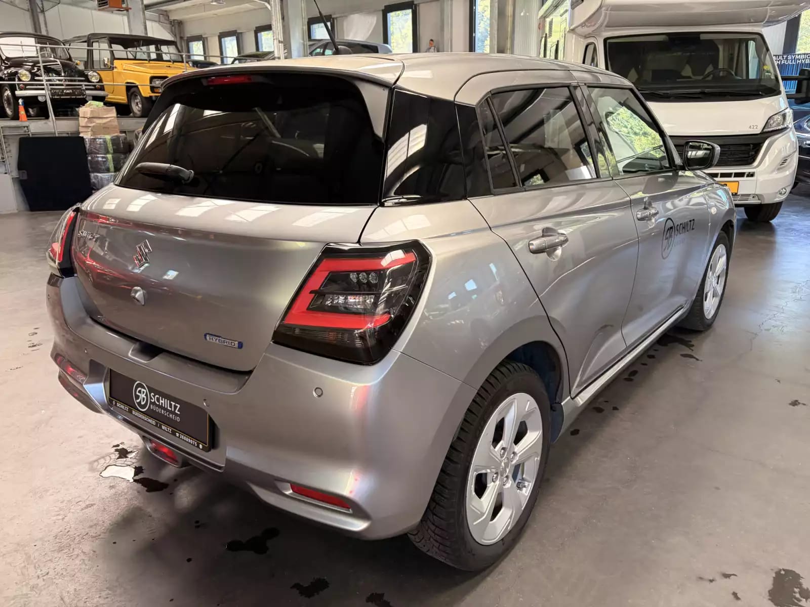 Suzuki Swift 1.2 GL+ MildHybrid Automatique - Photo 1