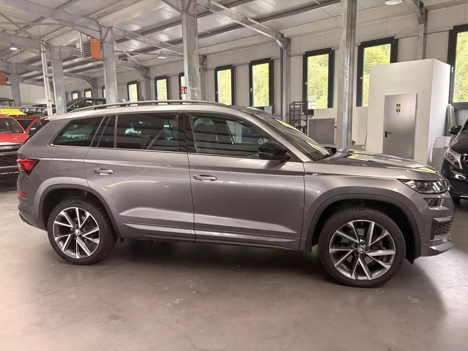 Skoda Kodiaq 2.0 TDi Sport Line 4x4 200 HP - Photo 1