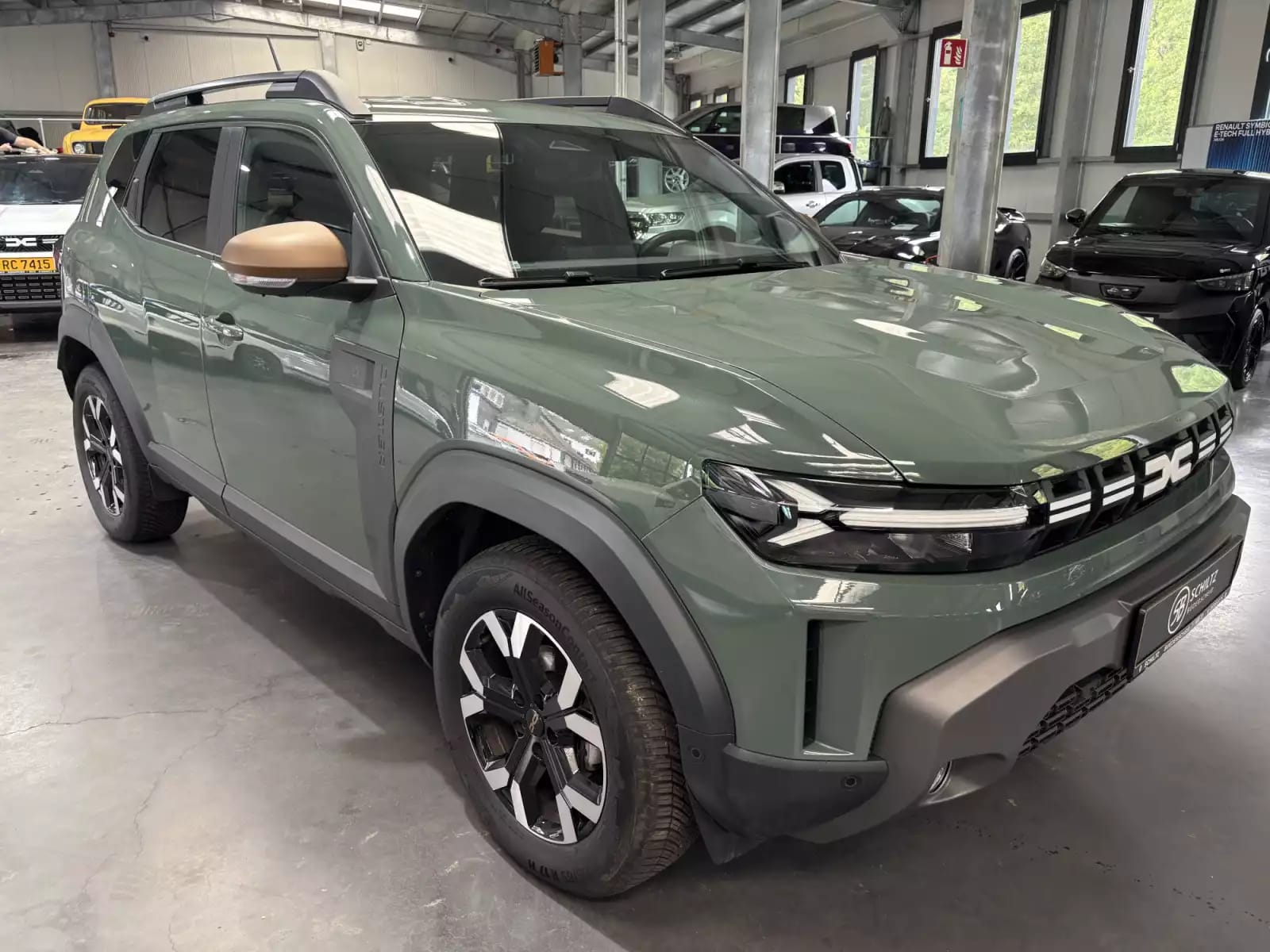 Dacia Duster 1.2 Hybrid 4WD - Photo 1
