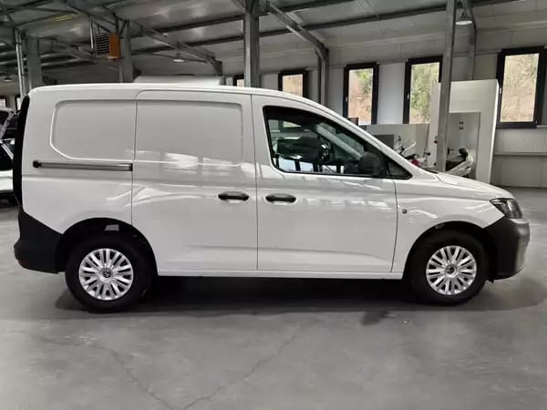Volkswagen Caddy 2.0 TDI CARGO 102HP - Photo 2