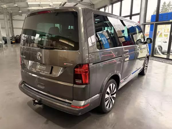 Volkswagen Multivan 2.0 Highline 4Motion - Photo 2