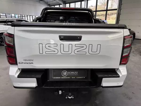 Isuzu D-Max Double Cab 1.9 V-Cross 163HP - Photo 3