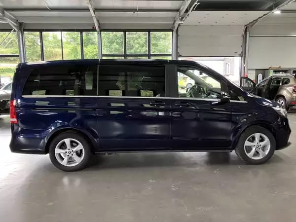 Mercedes-Benz V 300 4 MATIC 9GTronic - Photo 2