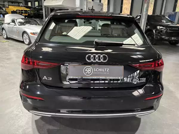Audi A3 2.0 TDI 200ch SportBack QUATTRO - Photo 3