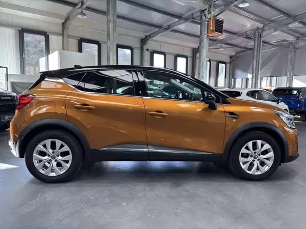 Renault Captur 1.3 TCe INTENS - Photo 2