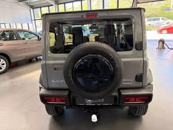 Suzuki Jimny 1.5 Essence 102HP - Photo 3