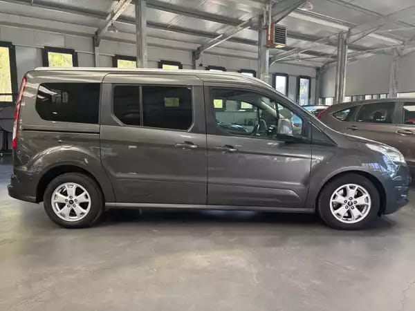 Ford Tourneo Connect 1.5 TDCi 120 auto - Photo 2