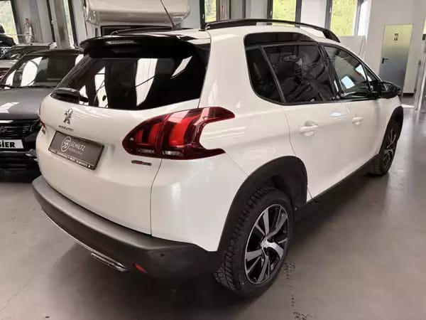 Peugeot 2008 1.5 Blue HDi GT Line - Photo 2