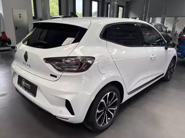 Renault Clio 1.6 Techno E-Tech Hybrid - Photo 2