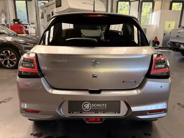 Suzuki Swift 1.2 GL+ MildHybrid Automatique - Photo 3
