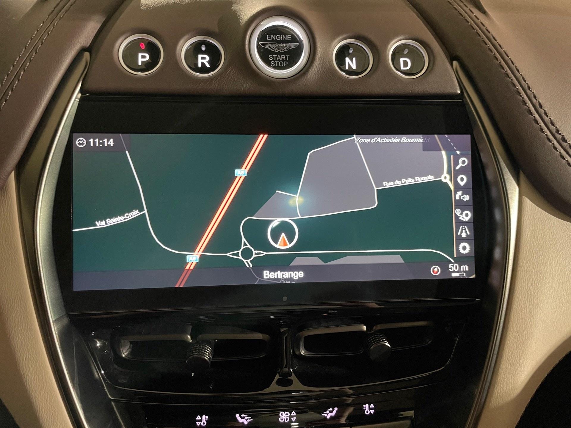 Aston Martin DBX 4.0 V8 4WD Auto MY21 - Photo 1