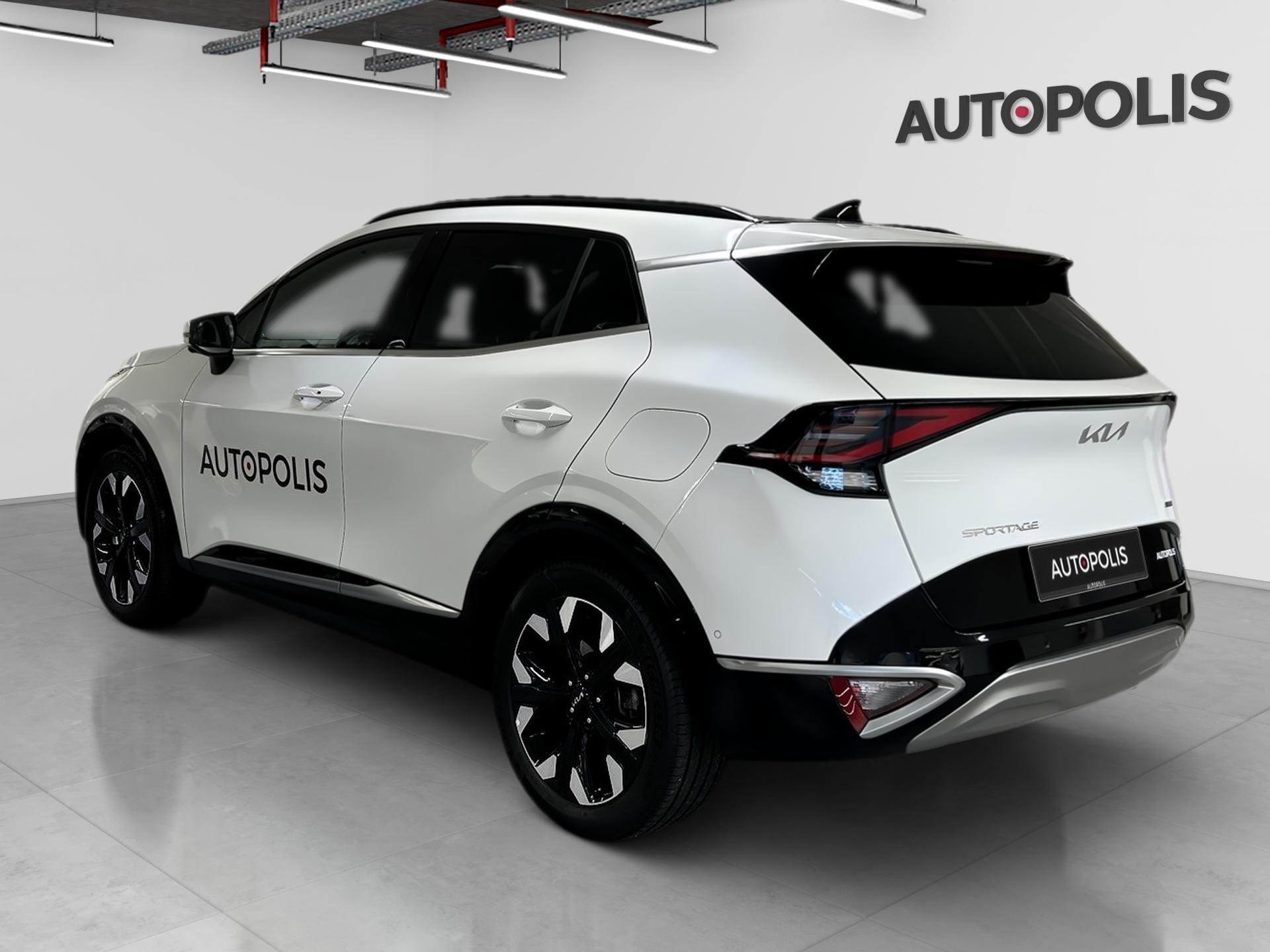 Kia Sportage 1,6 PHEV 265 PACE AWD - Photo 1