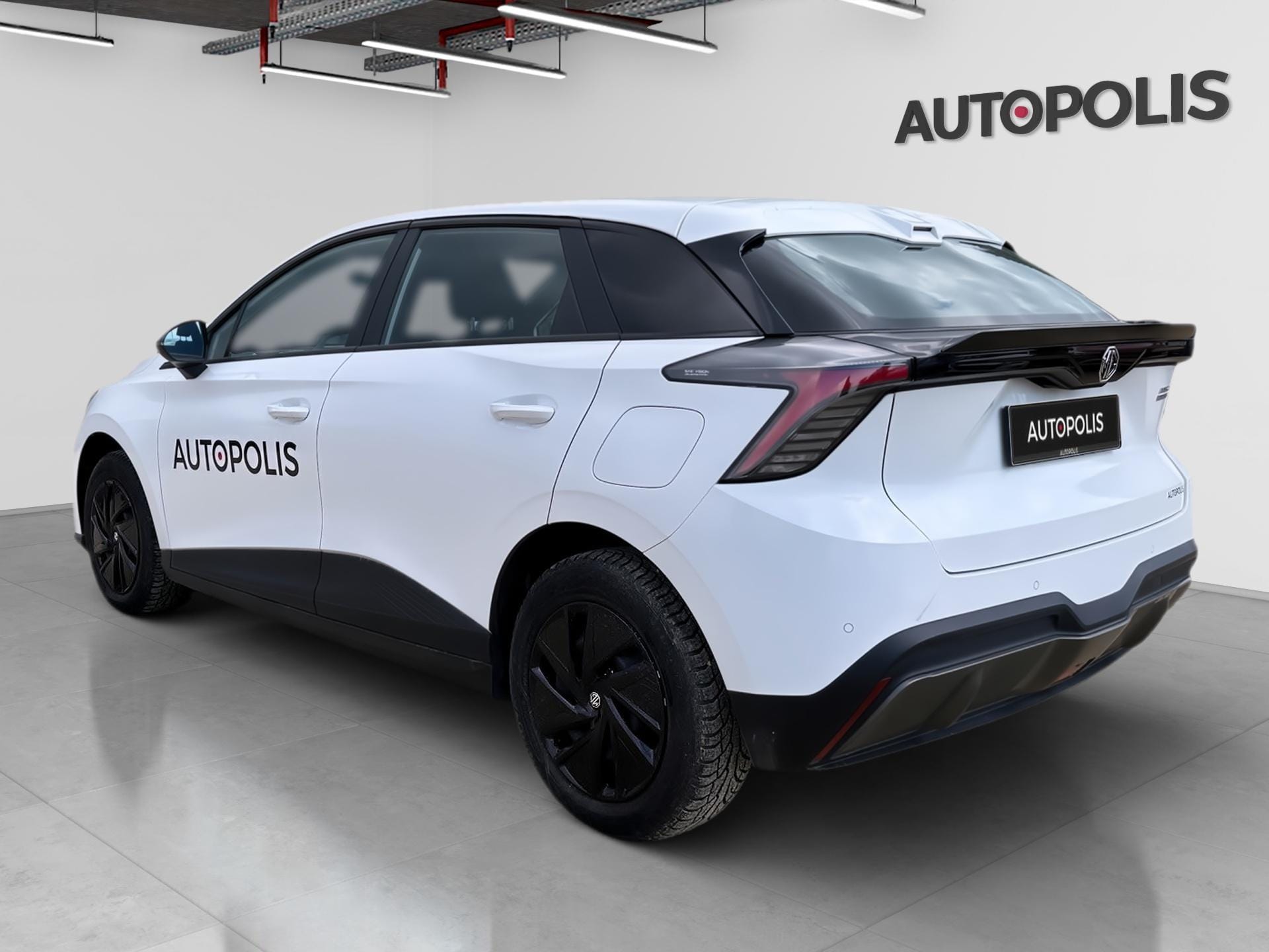 MG MG4 STANDARD - Photo 1