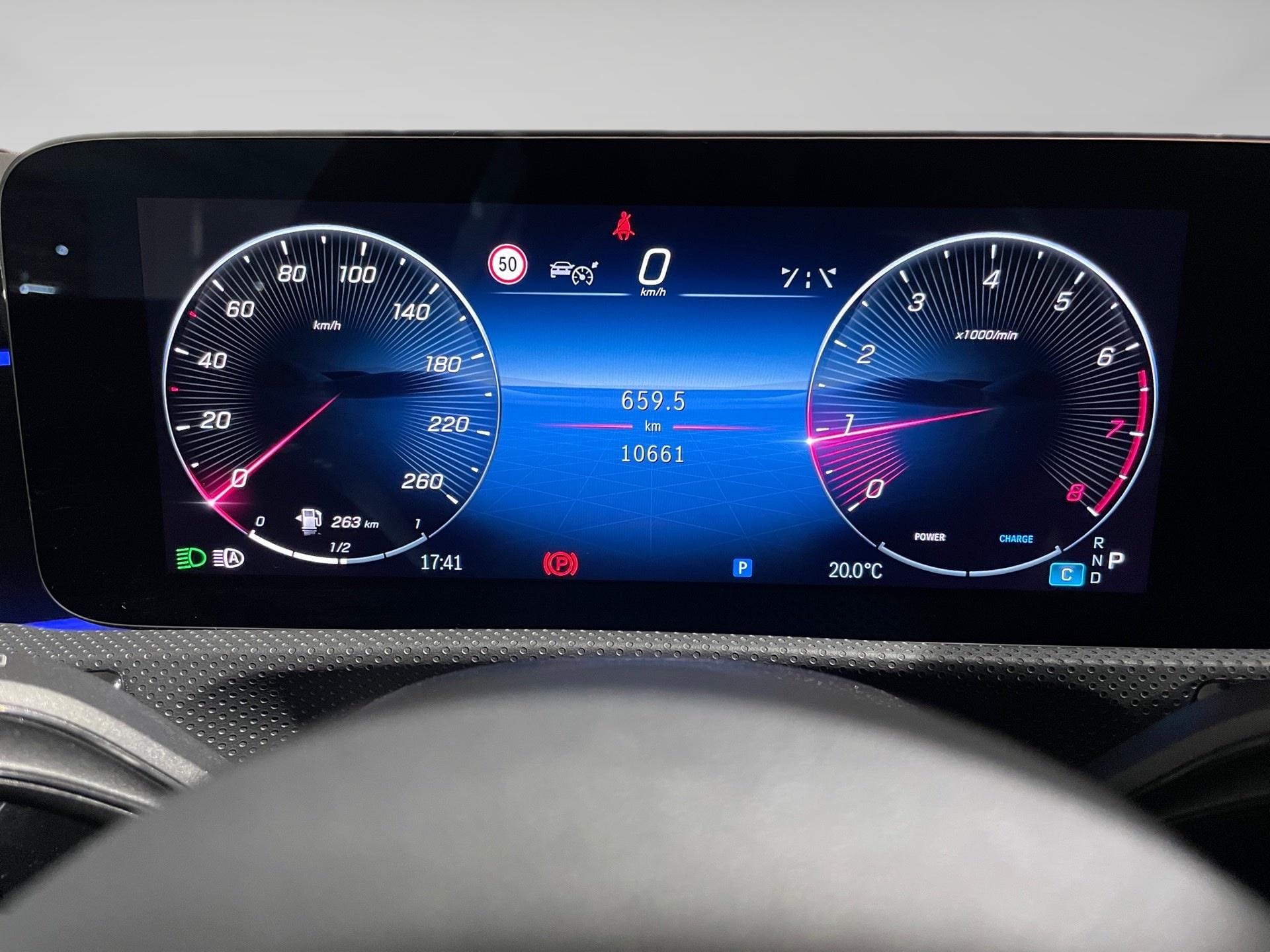 Mercedes-Benz 200 A200 1.3 hatchback AMG EDITION - Photo 1