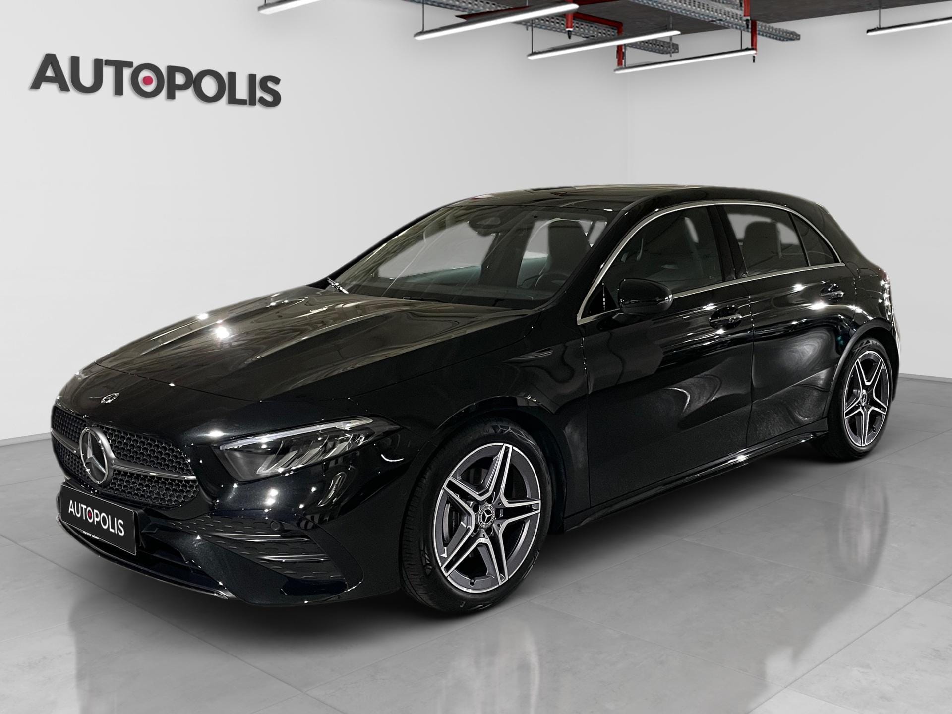 Mercedes-Benz 200 A200 1.3 hatchback AMG EDITION - Photo 1