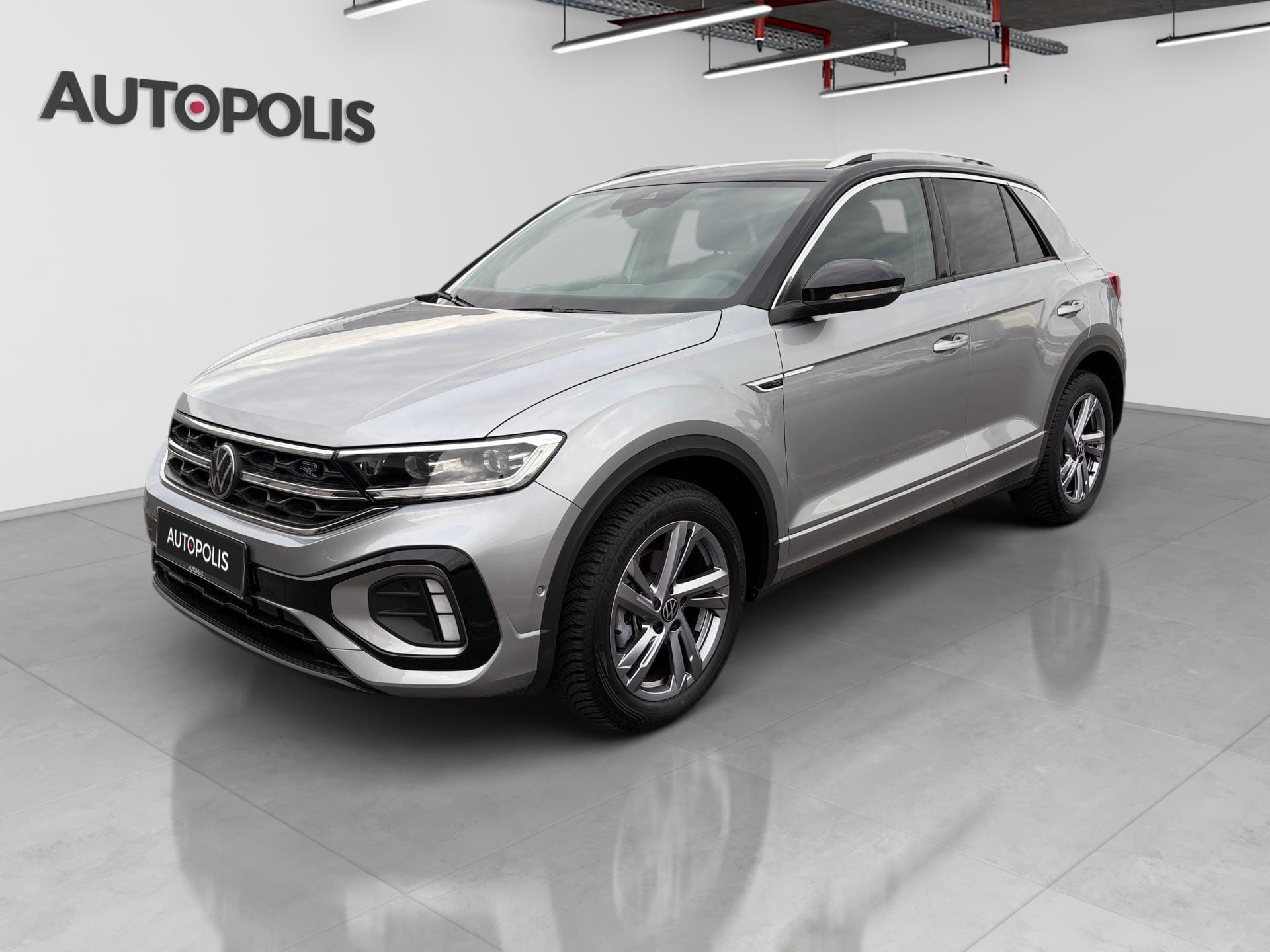 Volkswagen T-Roc R-line 1.5L - Photo 1