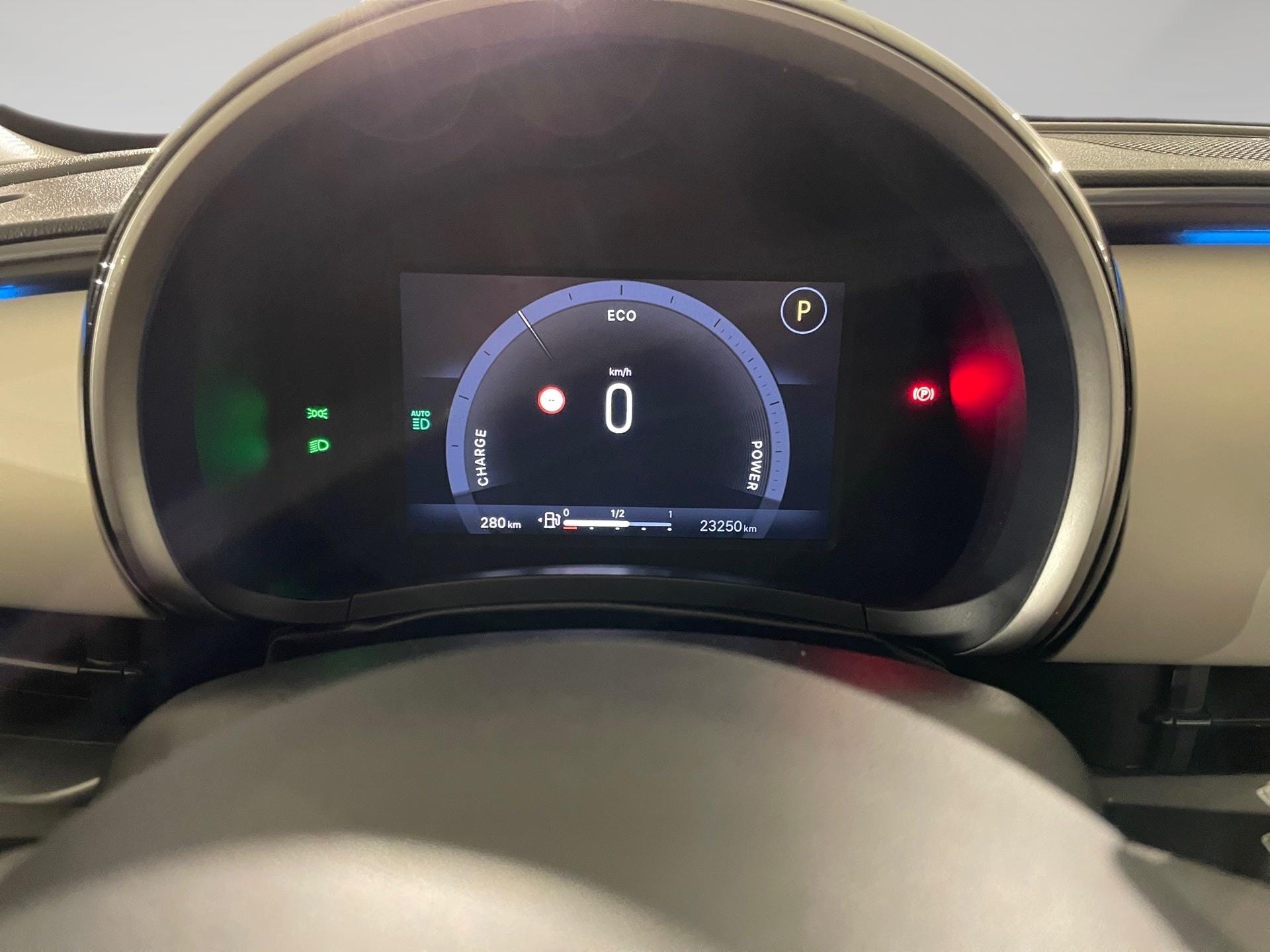 Fiat 600 1.2 Hybrid Urban - Photo 2