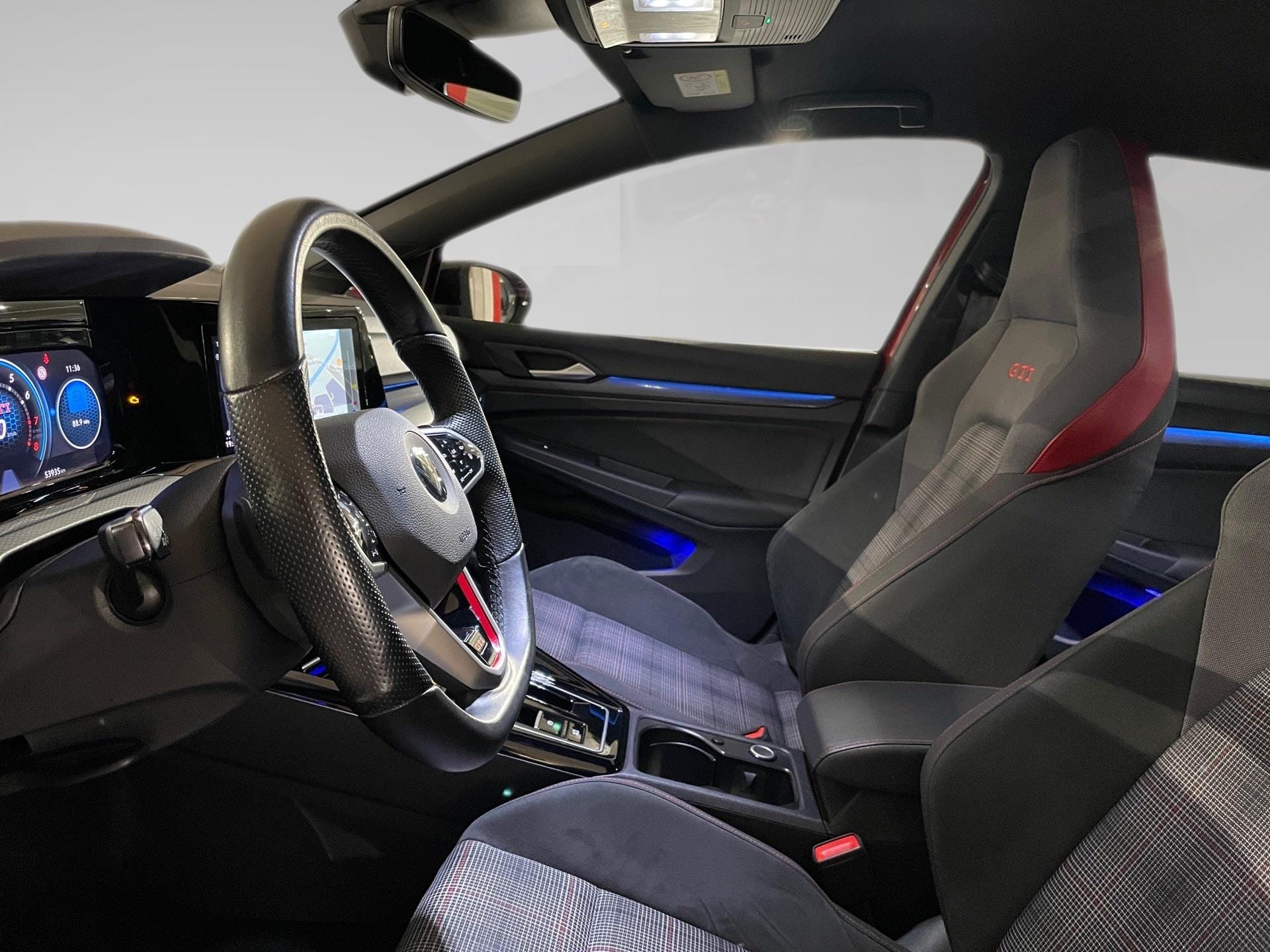 Volkswagen Golf 2.0 TSI GTI - Photo 3