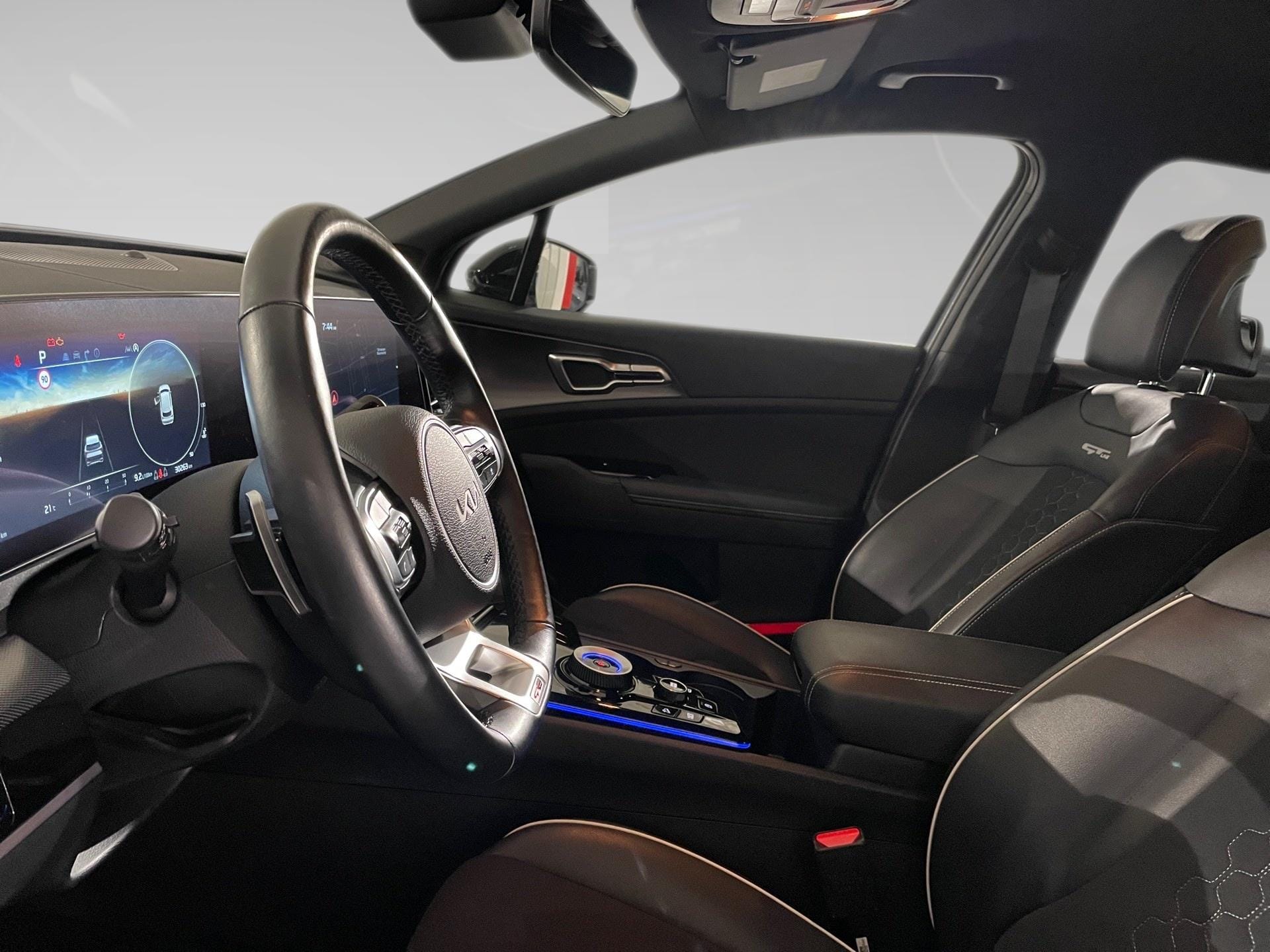 Kia Sportage 1.6 T-GDi 48V 7DCT GT Line - Photo 3