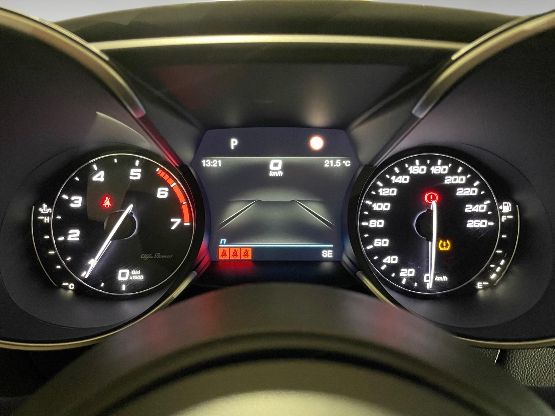 Alfa Romeo Giulia 2.0 TB 280 Q4 Veloce AUTO - Photo 2