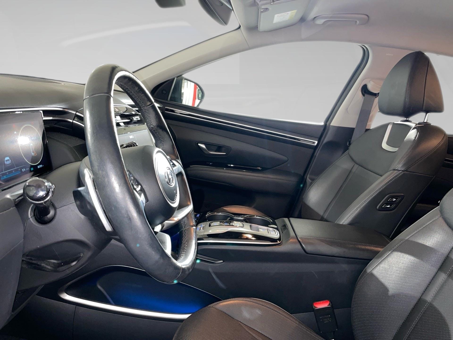 Hyundai TUCSON 1.6 T-GDi 48V Shine 4WD 7-DCT - Photo 3