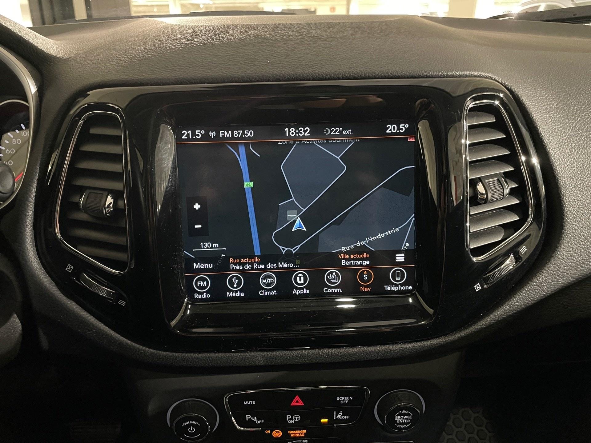 Jeep Compass 2.0 MJD 103kW 4x4 Limited Auto - Photo 2