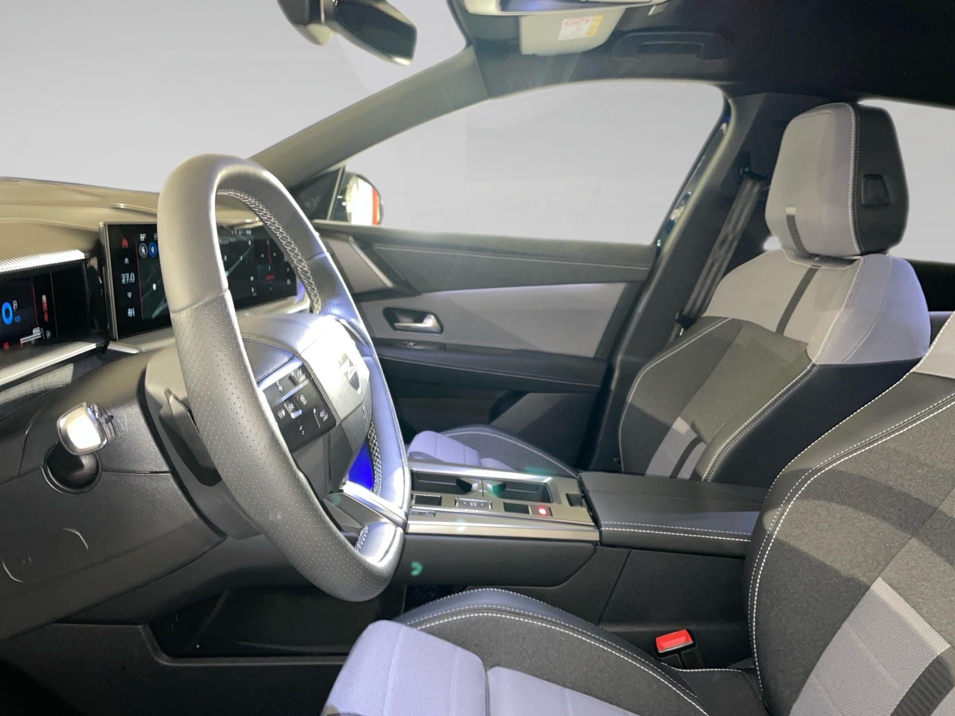 Opel Grandland 1.2 Turbo S/S Hybrid GS - Photo 3