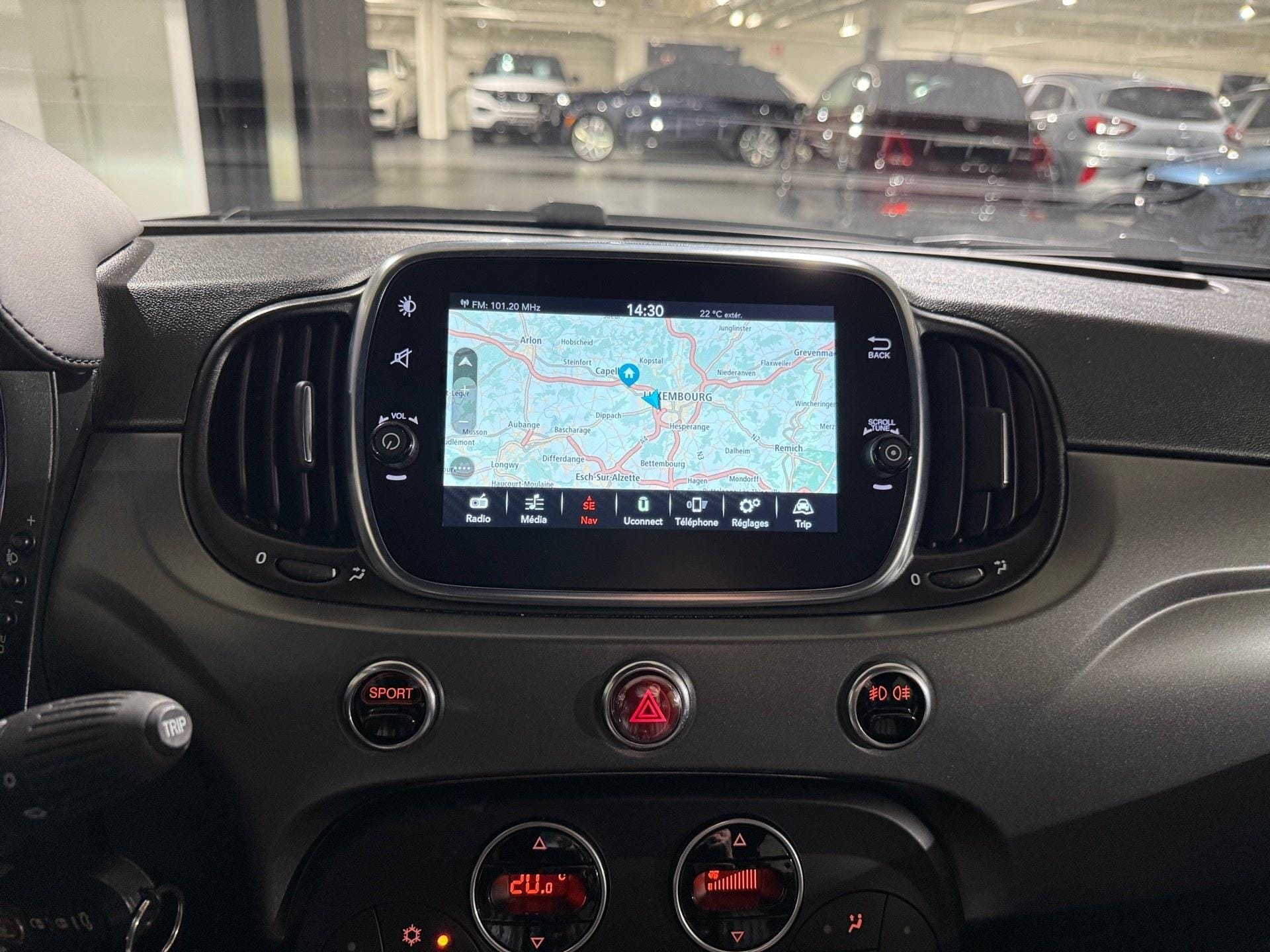 Abarth 500 1.4 T-Jet 595 121kW Turismo - Photo 2