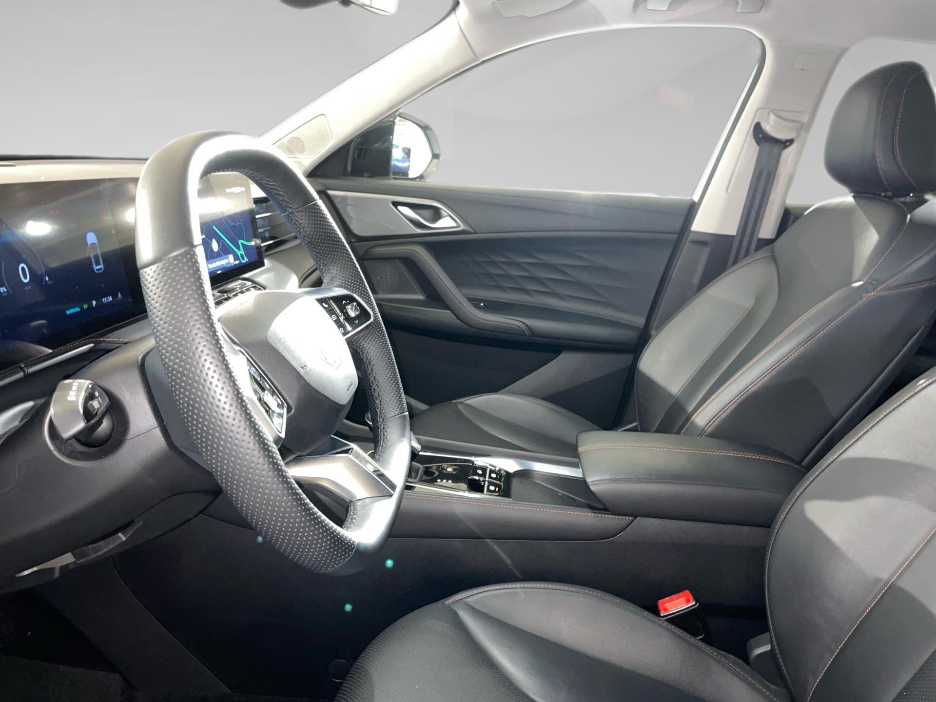MG HS 1.5T Luxury Plug-In - Photo 3