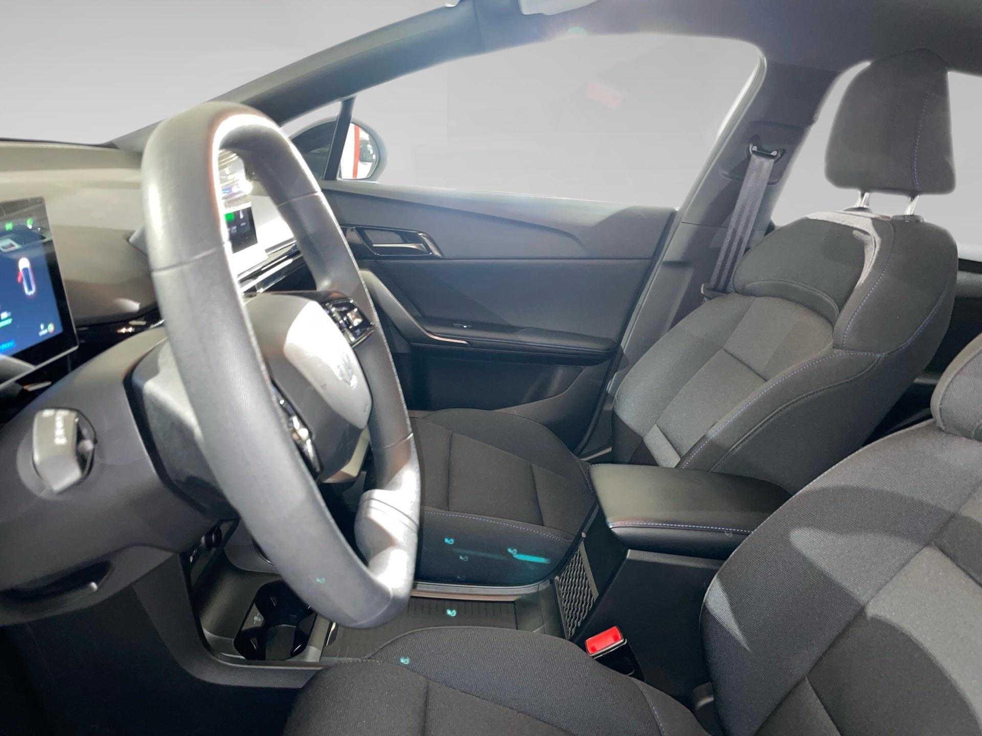 MG MG4 STANDARD - Photo 3