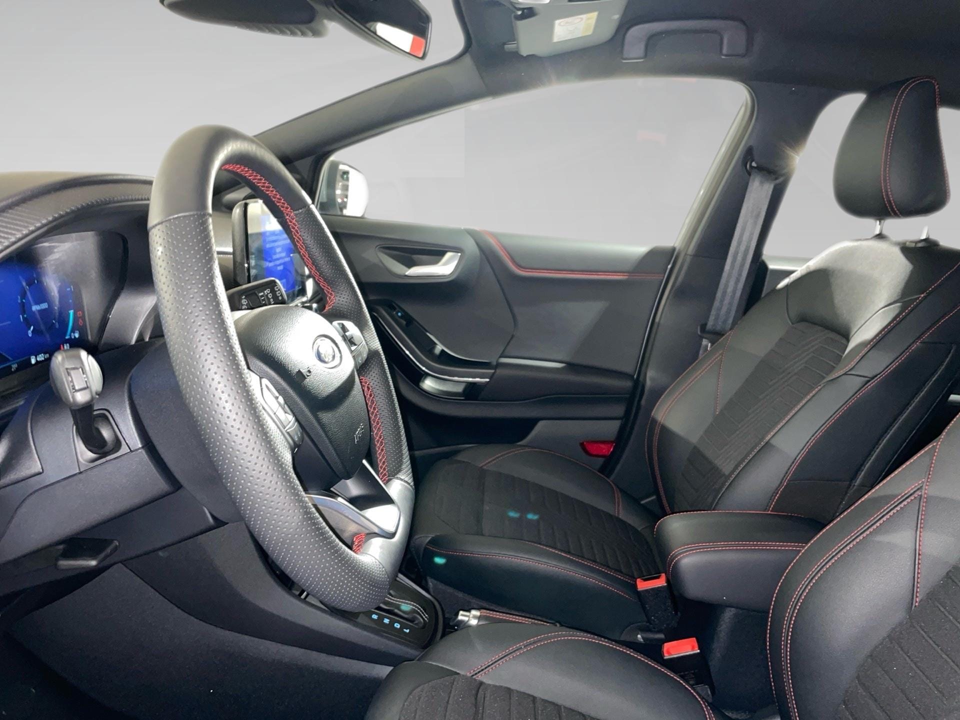 Ford Puma 1,0 EcoBoost Hybrid 114kW ST-Line Auto - Photo 3