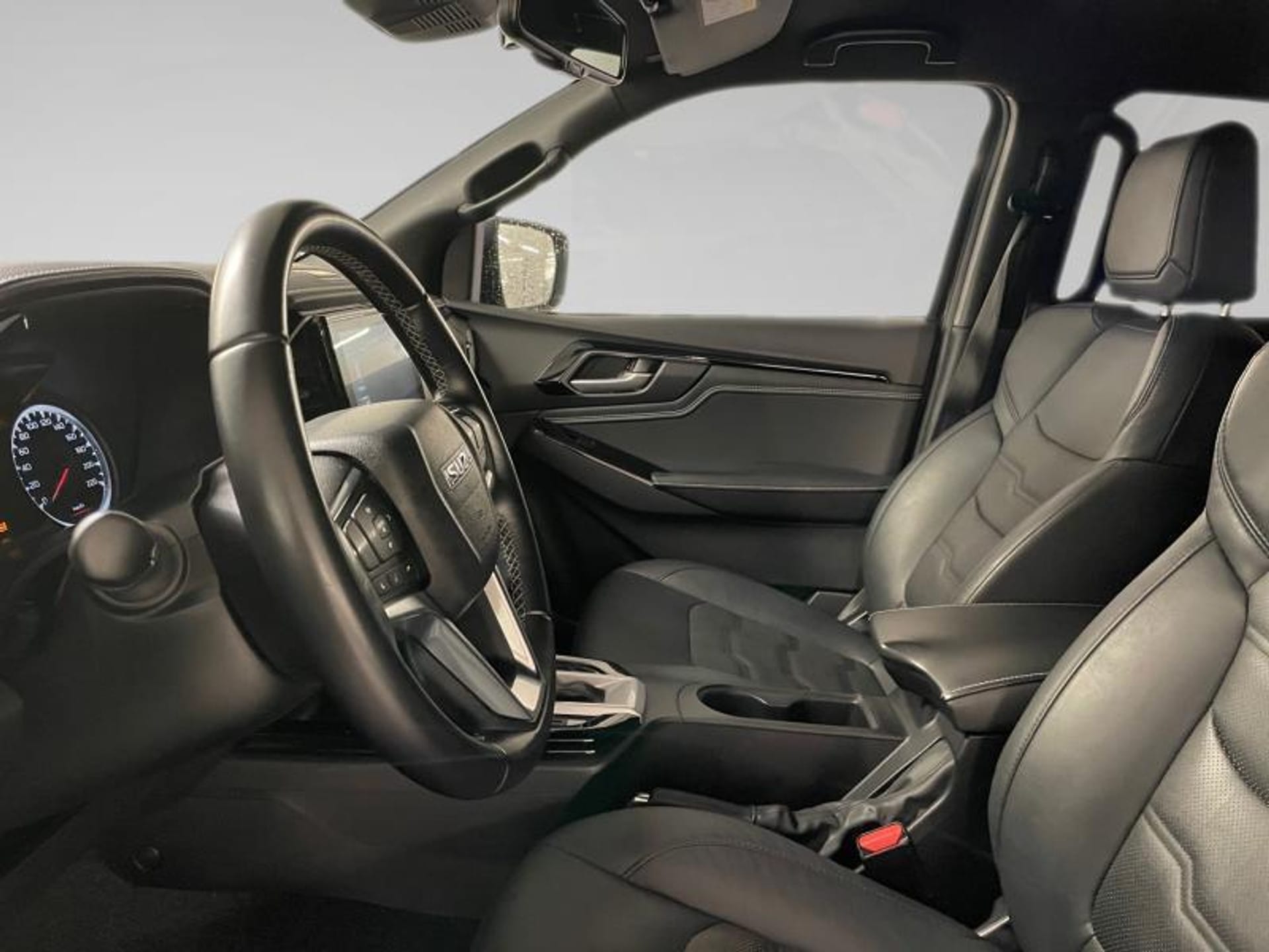 Isuzu D-Max D-MAX DC Euro6d L AT 4x4 - Photo 3