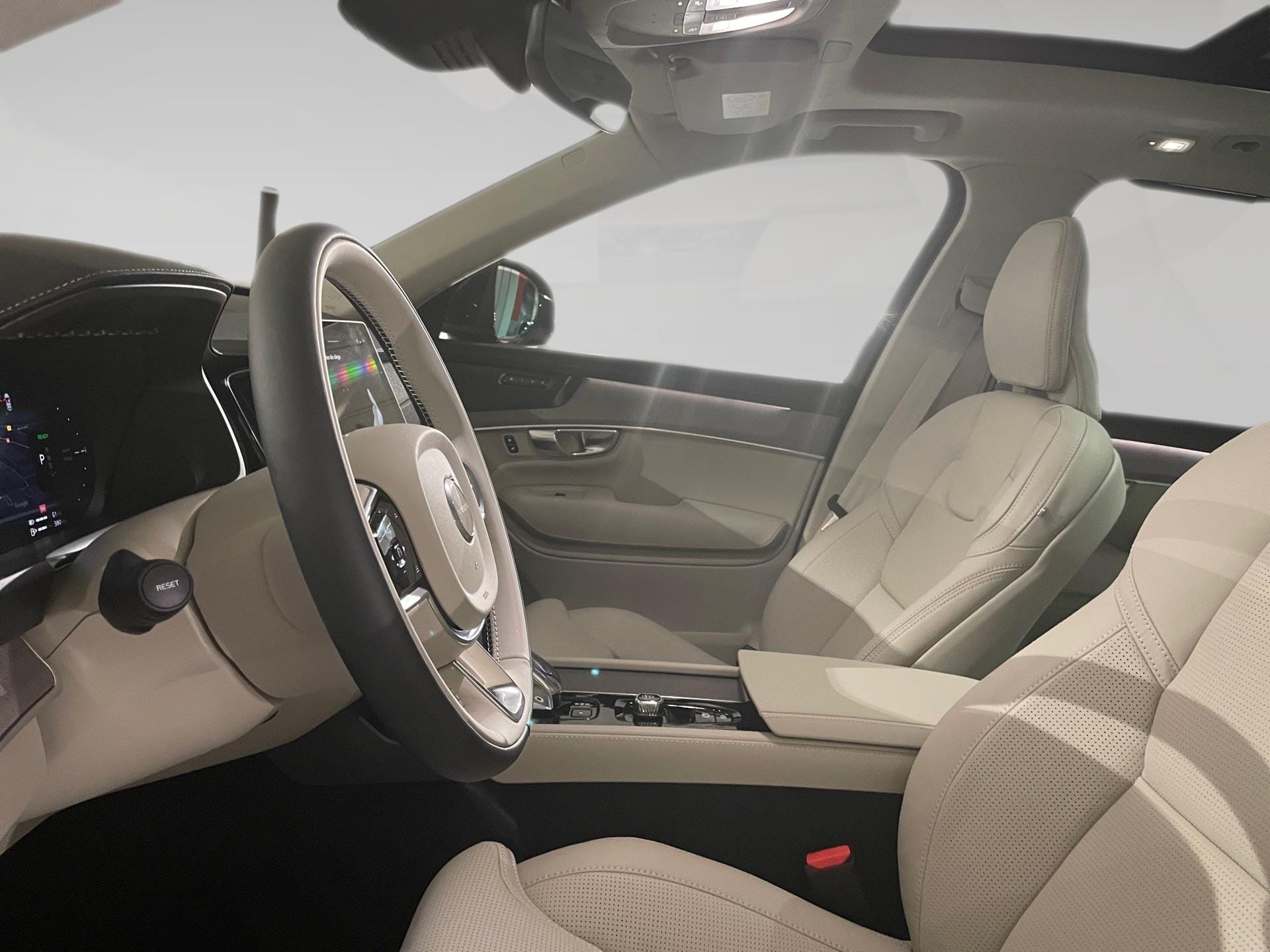 Volvo XC90 2.0 T8 4WD Plus Dark Aut. - Photo 3