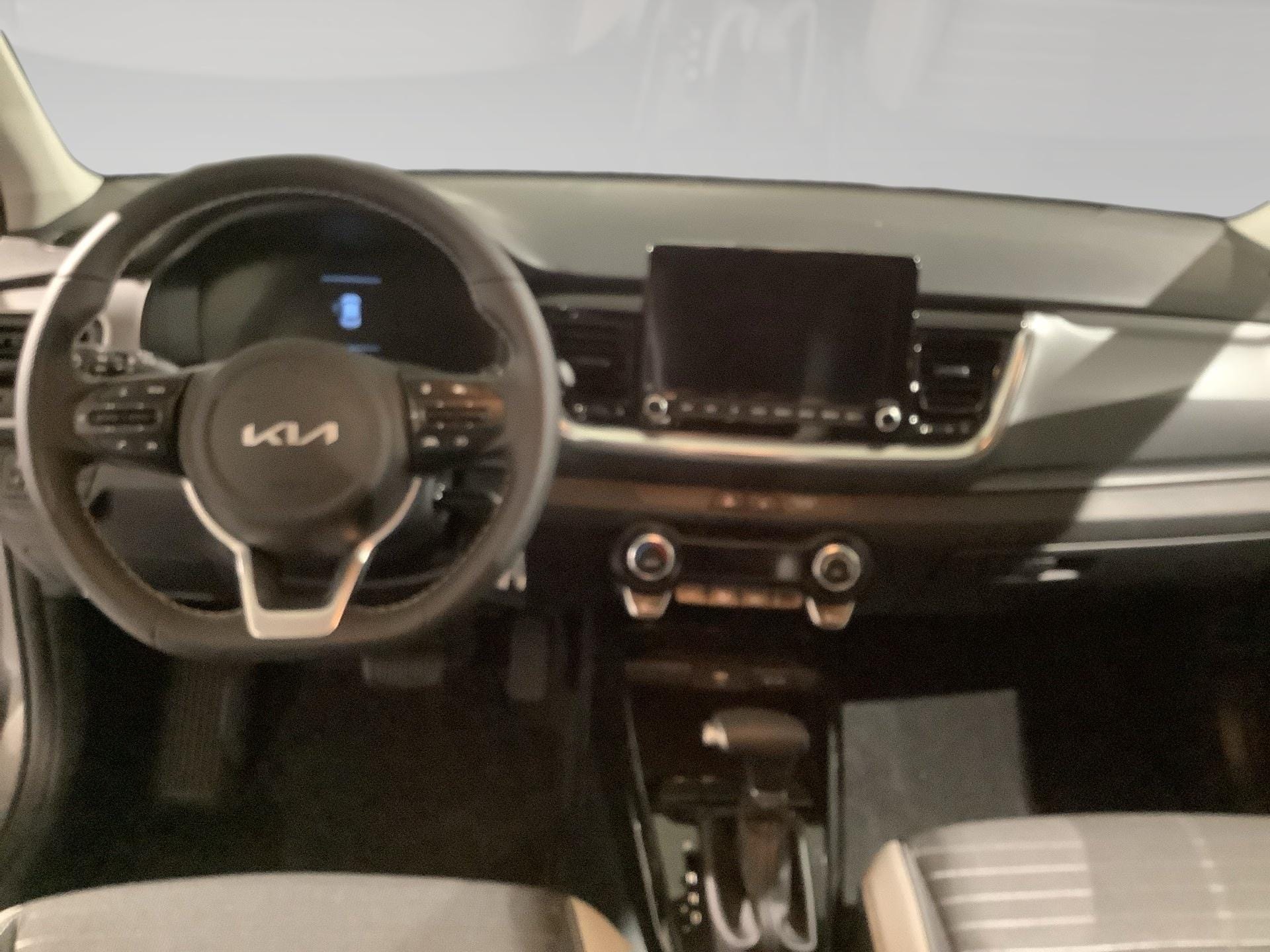 Kia Stonic 1.0 T 100 Inspire DCT - Photo 2