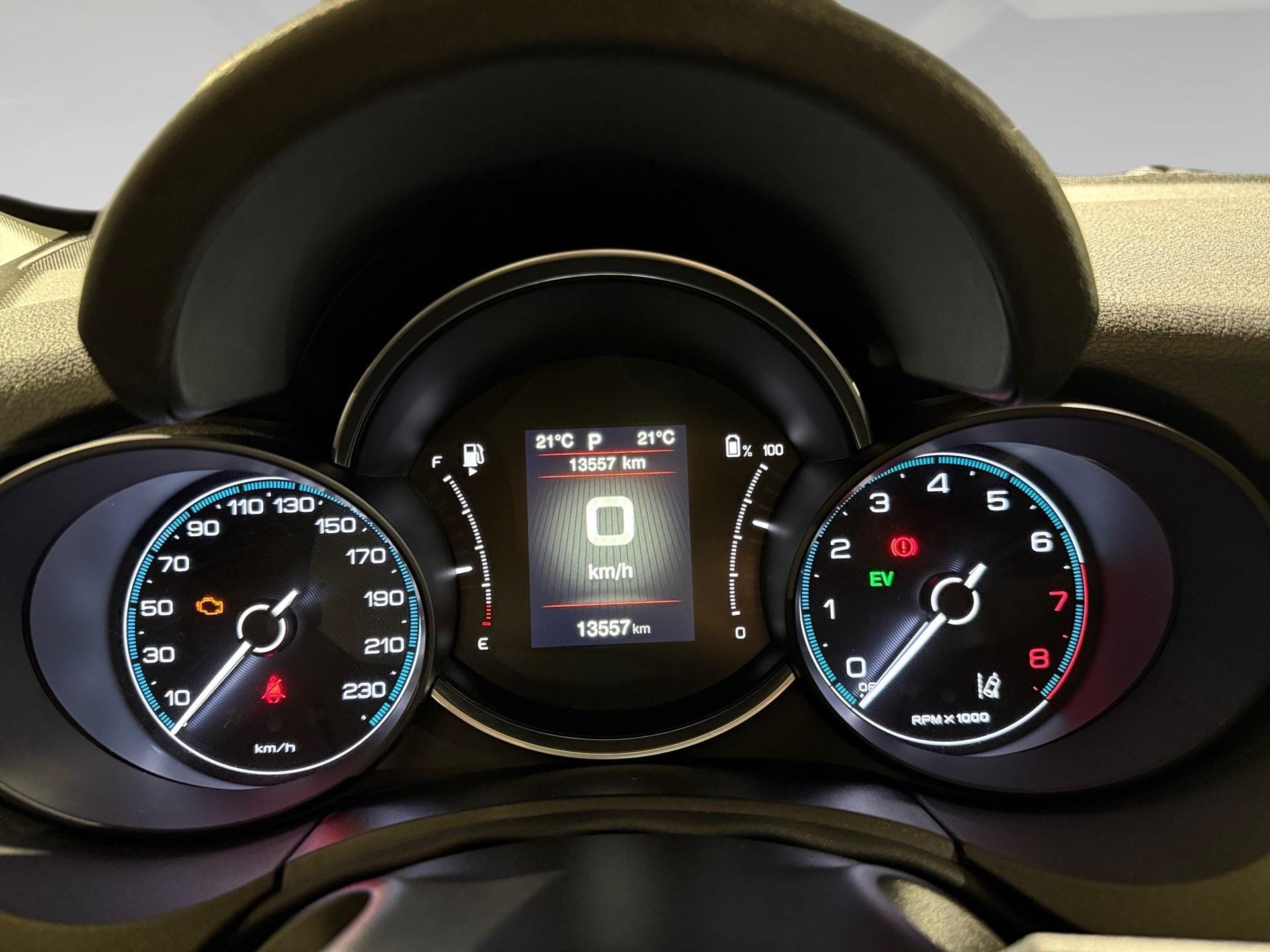 Fiat 500X 1.5 Hybrid 130 DCT7 - Photo 2