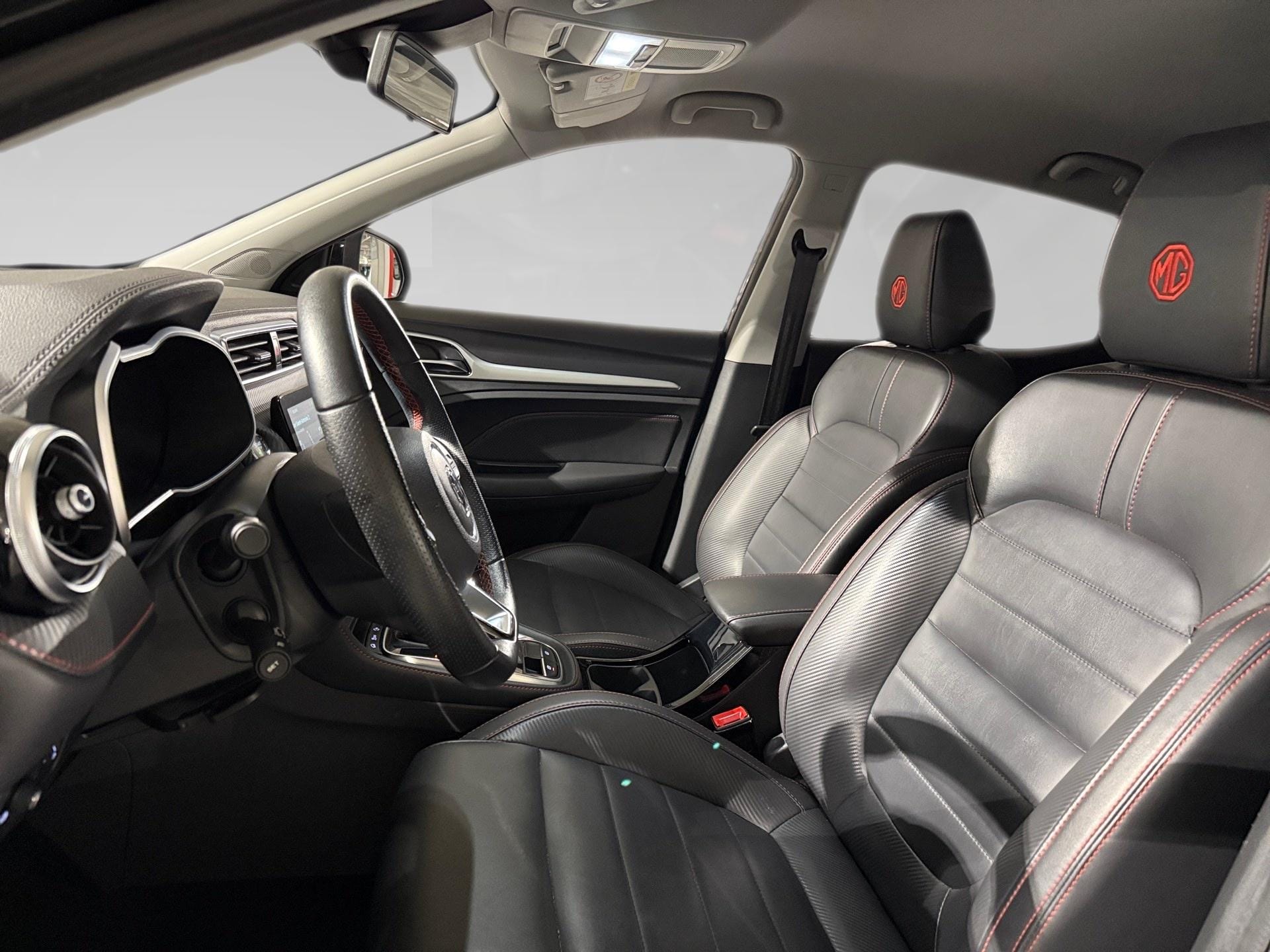 MG ZS 1.0 T-GDi AT LUXURY - Photo 3