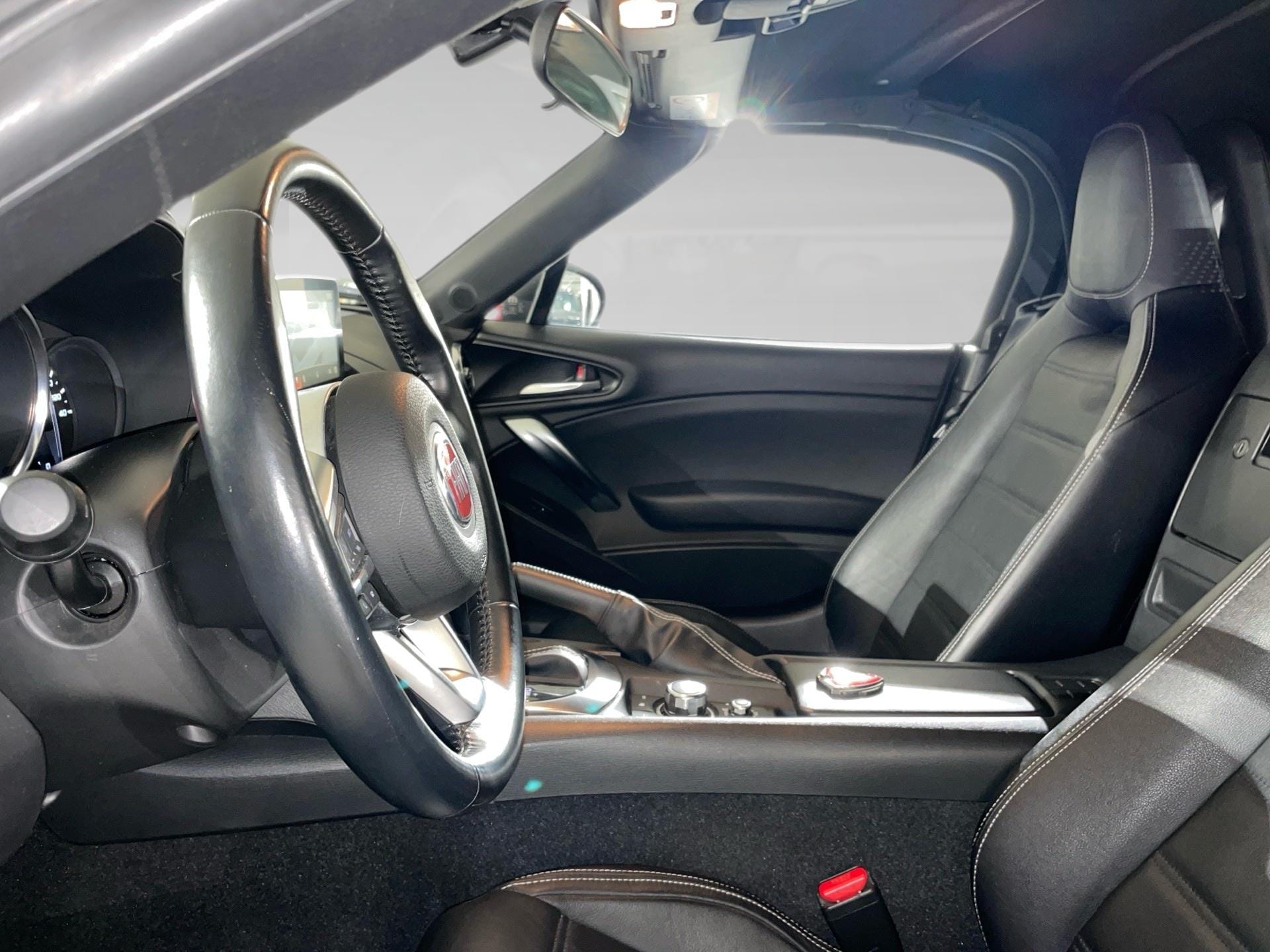 Fiat 124 Spider 124 SPIDER LUSSO 1.4 Multiair 140 pk Aut - Photo 3