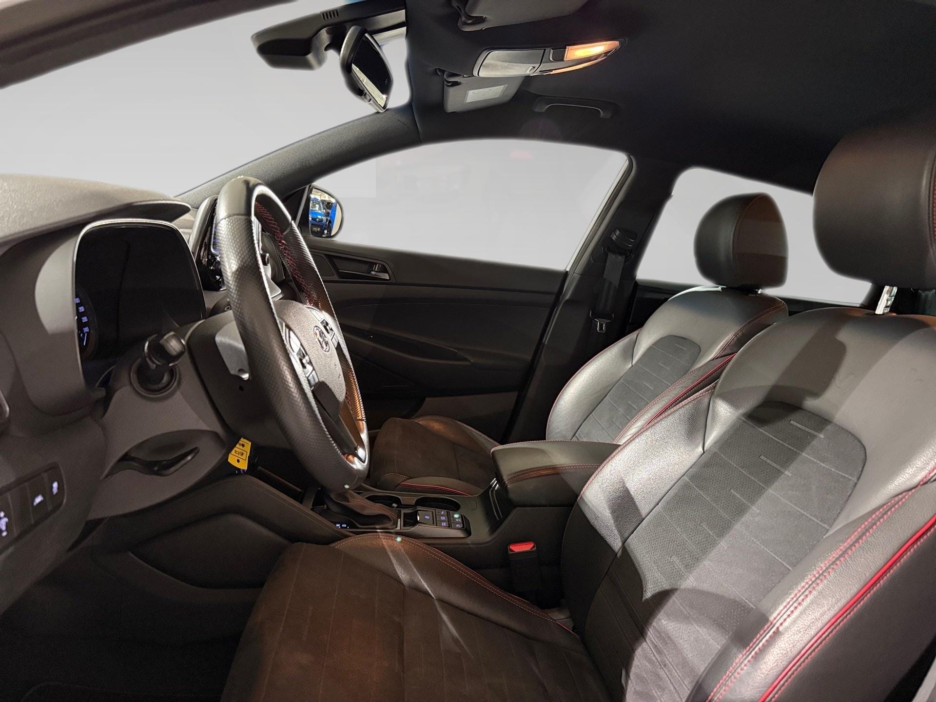 Hyundai TUCSON 1.6 FEEL N-LINE - Photo 3